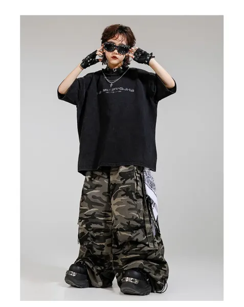 Design Streetwear Set: Acid Wash Black T-Shirt + Camo Cargo Pants + Leather Gloves + Cross Necklace + Bandana Keychain - 14
