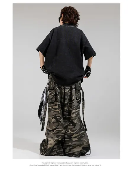 Design Streetwear Set: Acid Wash Black T-Shirt + Camo Cargo Pants + Leather Gloves + Cross Necklace + Bandana Keychain - 15