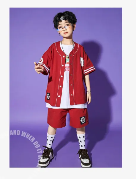 Design Streetwear Set: Red Baseball Jacket, White Graphic Tee, Red Shorts, Star Socks & Black Bucket Hat - 17