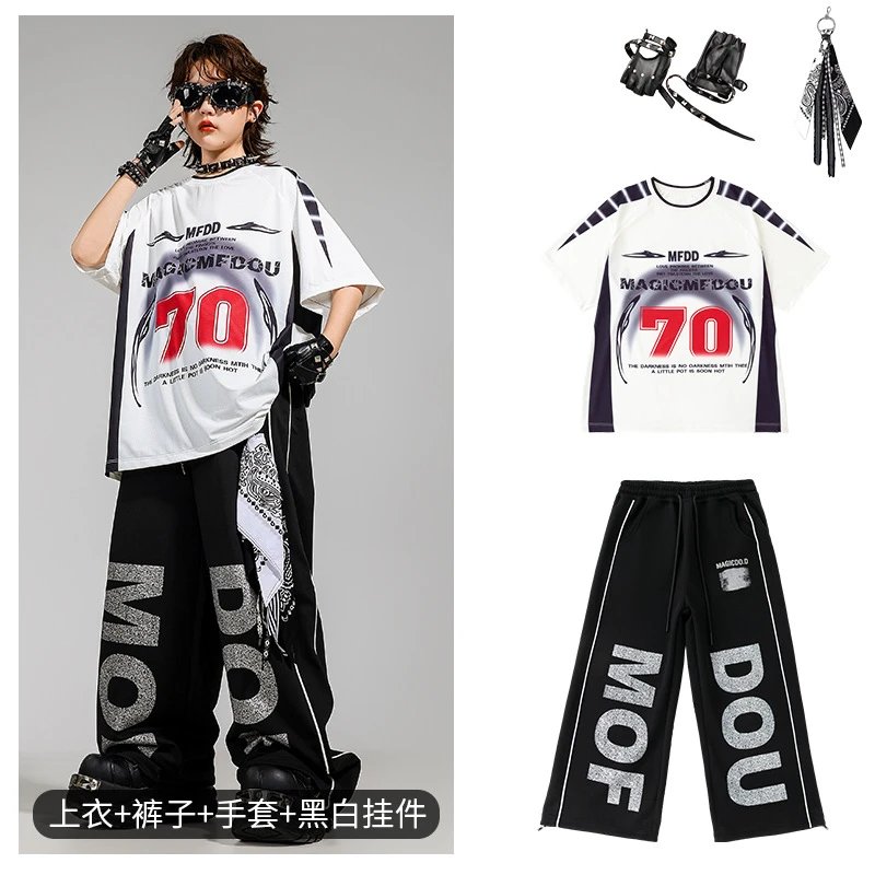 MFDD Magic McDou 70 Graphic Oversized T-Shirt + Wide-Leg Sweatpants Set Black/White - 1