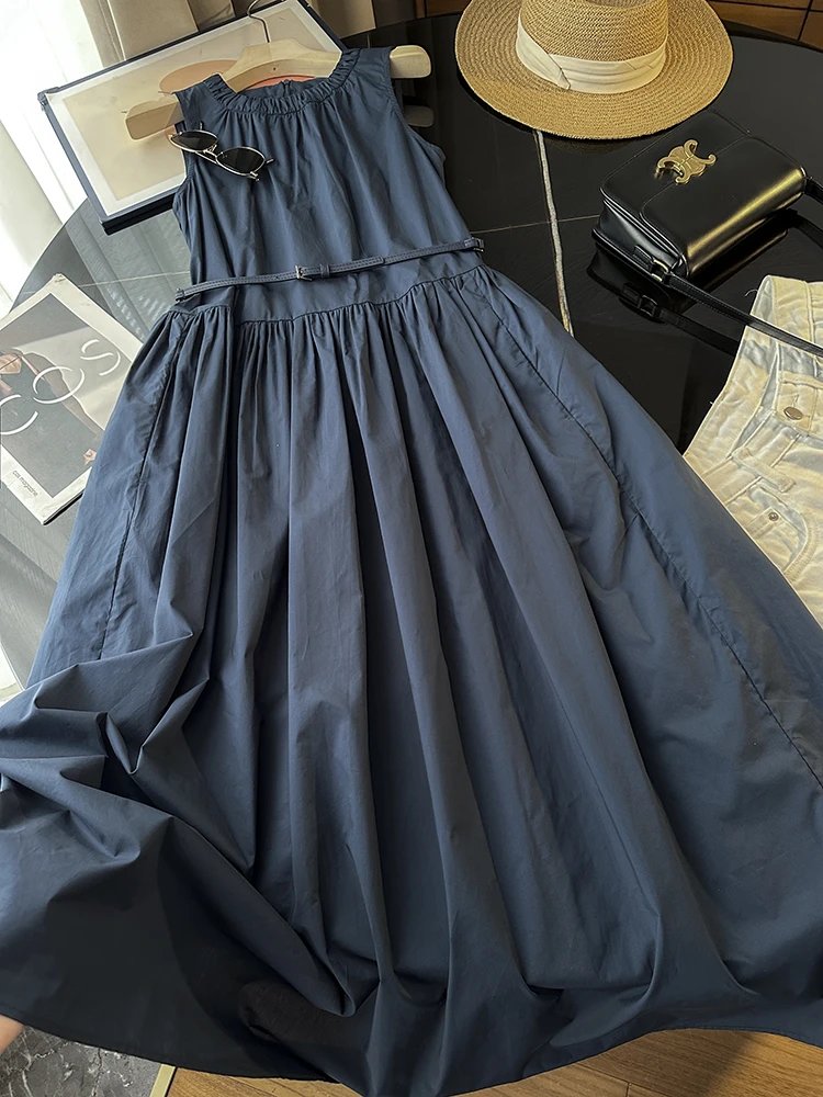 Design Sleeveless Smocked Waist Midi Dress in Navy, Black, and Floral Prints - 4