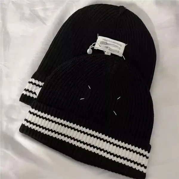 Maison Margiela Tabi Stitch Beanie Black and Gray - 4