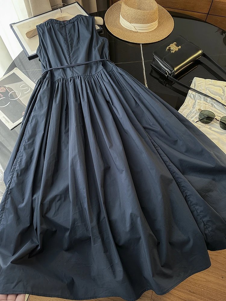 Design Sleeveless Smocked Waist Midi Dress in Navy, Black, and Floral Prints - 13