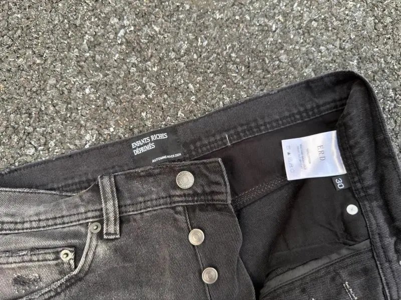 Enfants Riches Déprimés Patchwork Distressed Gray Jeans - 8