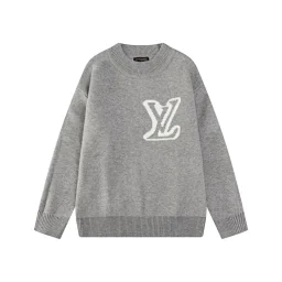 thumbnail for Fashionable and trendy versatile sweater YHH35