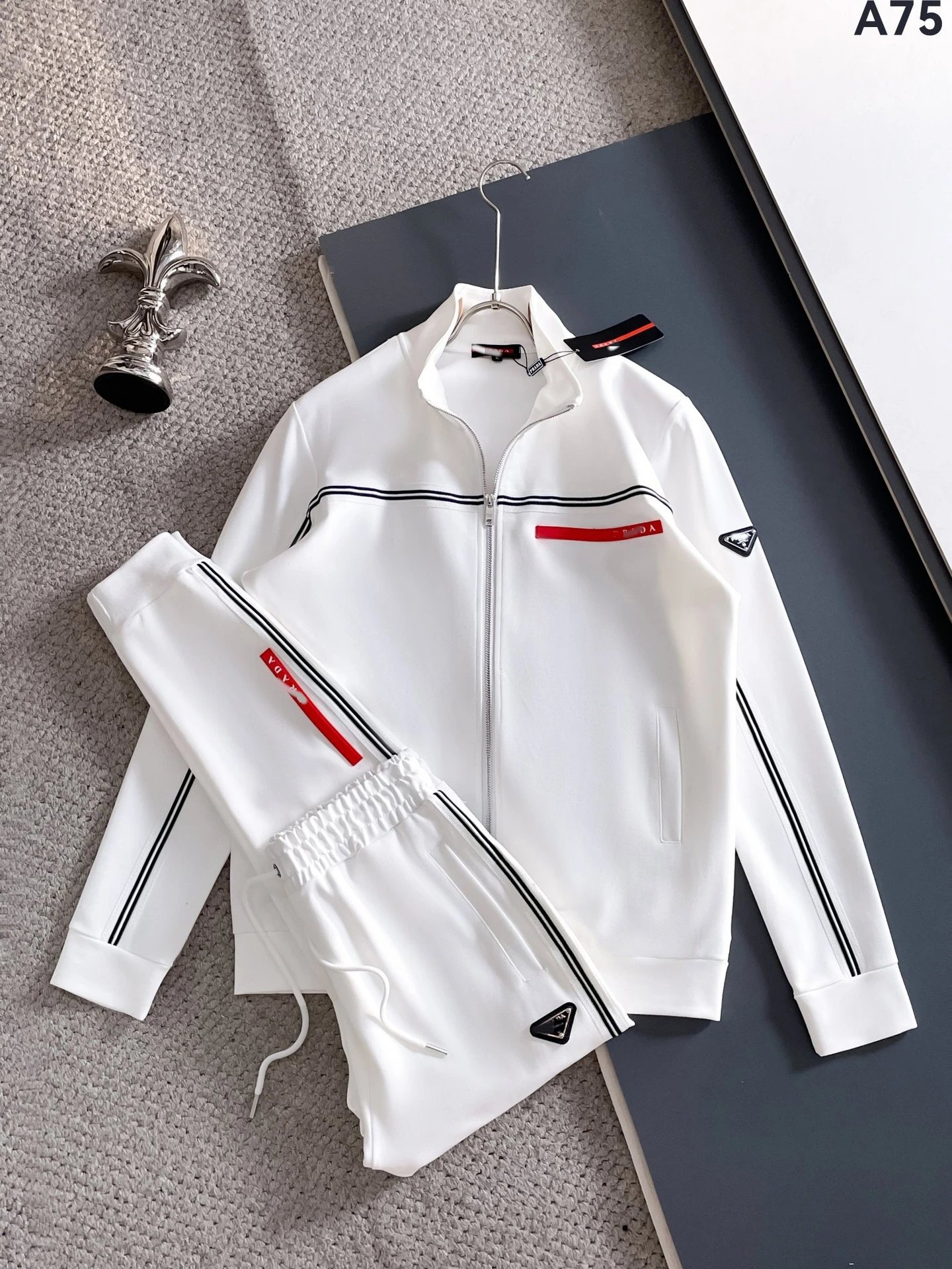 Lacoste Tracksuits Diamond-pattern zip track jacket and jogger set — A75 white