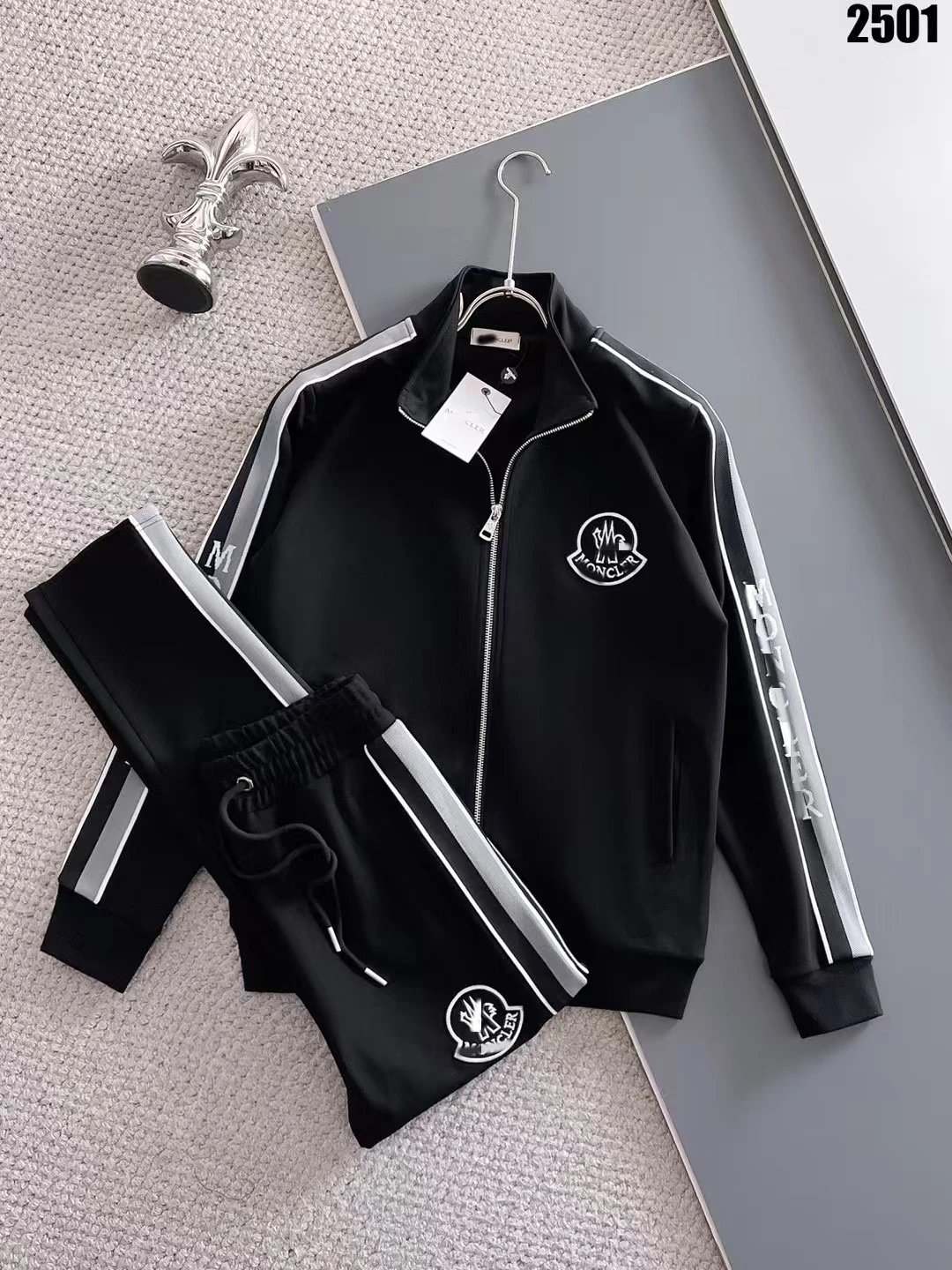 Lacoste Tracksuits Diamond-pattern zip track jacket and jogger set — 2501 black