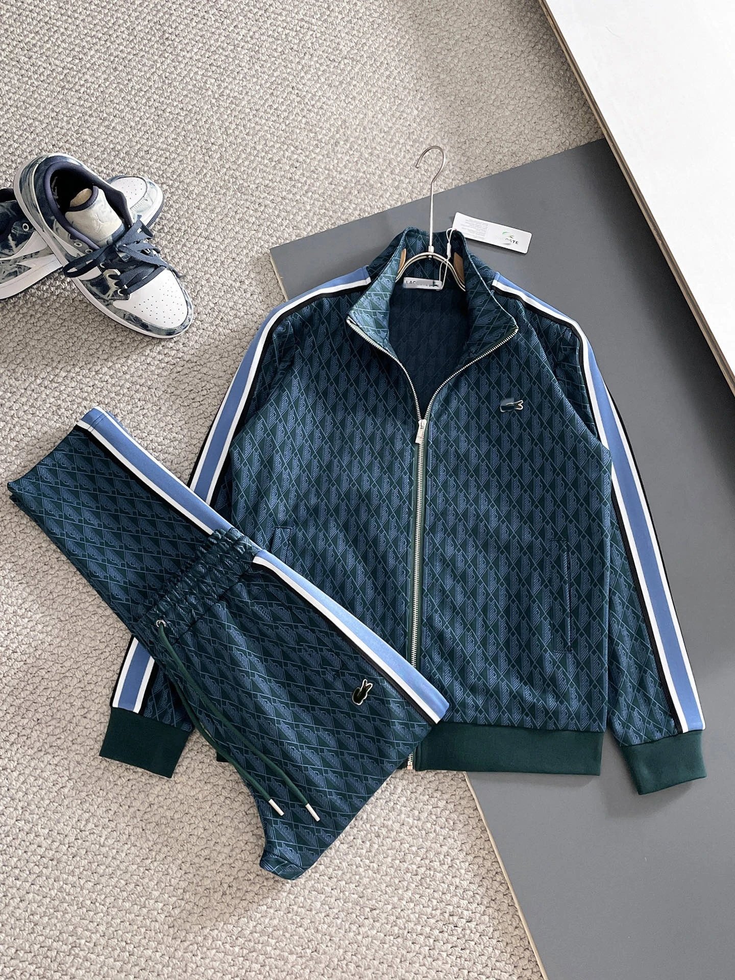 Lacoste Tracksuits Diamond-pattern zip track jacket and jogger set — R1 Sea Blue