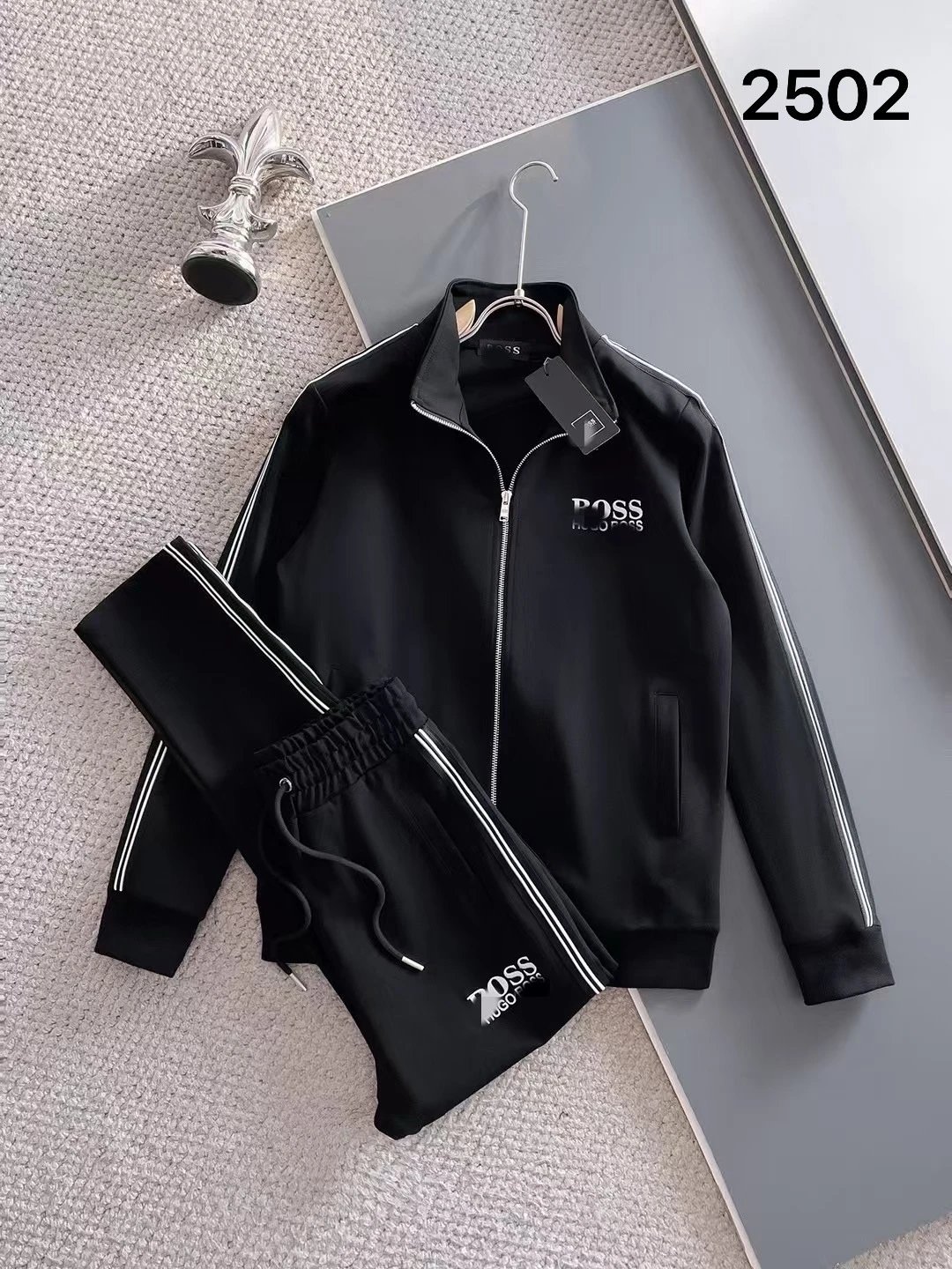 Lacoste Tracksuits Diamond-pattern zip track jacket and jogger set — 2502 black