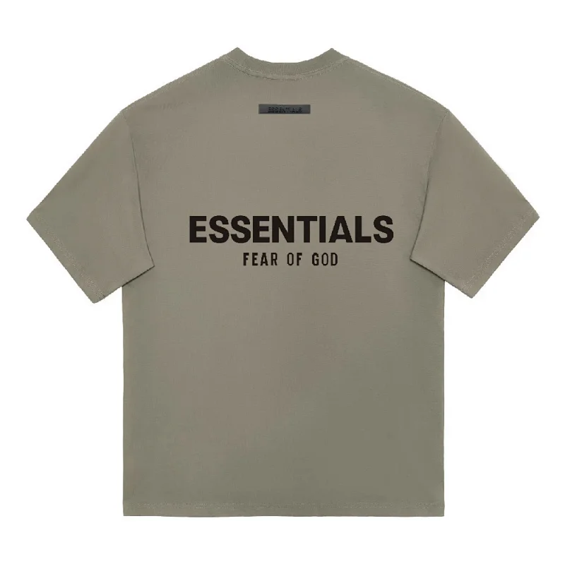 4 ESSENTIALS
