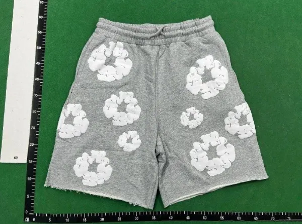 Off-White Cloud Print Drawstring Shorts Green - 6