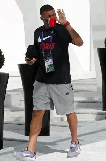 Nike Tech Fleece Shorts Royal Blue - 10