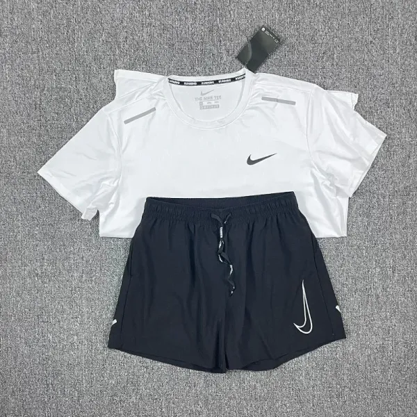 Nike Running T-Shirt and Shorts Set White/Black Activewear - 1