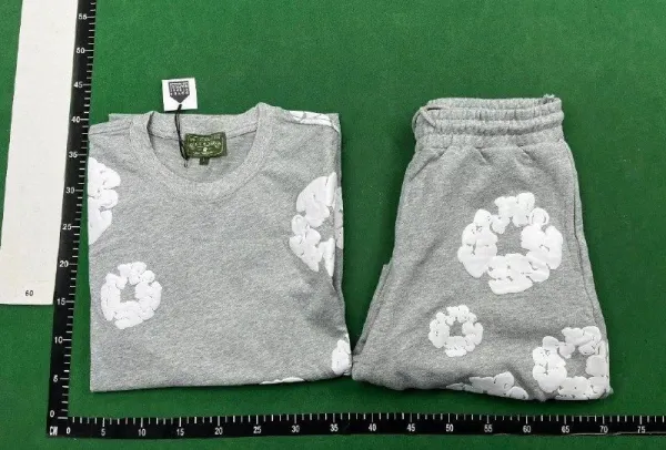 Off-White Cloud Print Drawstring Shorts Green - 7