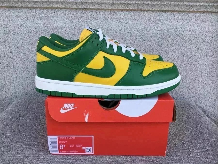 Nike Dunk Low SP Oregon Green/Yellow Sneakers