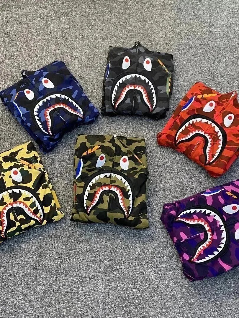BAPE Shark Hoodie [1 style]
