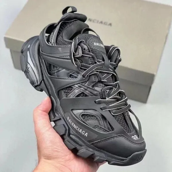 Asics Gel-Kayano Runner White Black Sneakers - 3