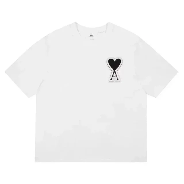 AMI Paris T-Shirts de Coeur Logo Short-Sleeve T-Shirt product detail image 7