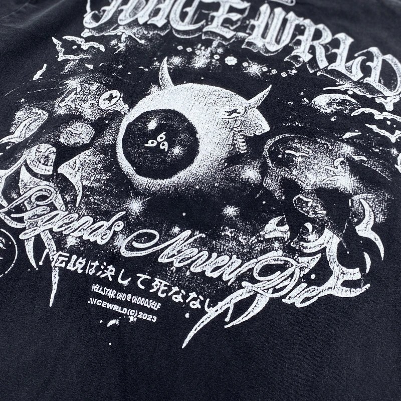 Design Huge World T-Shirt Black Streetwear Graphic Tee T-Shirts - 6
