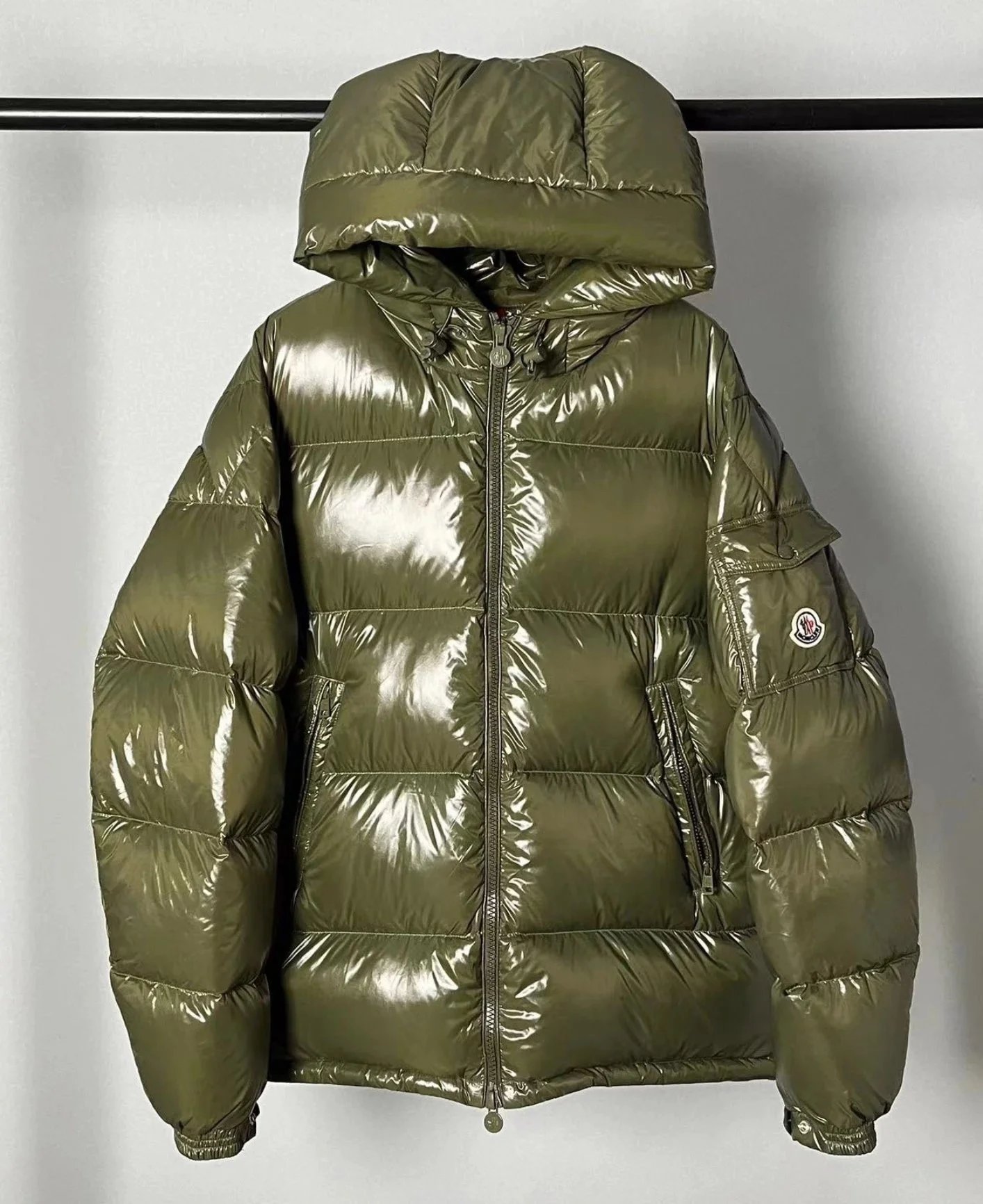 M-O-N-C-L-E-R fashion down jacket foto 6