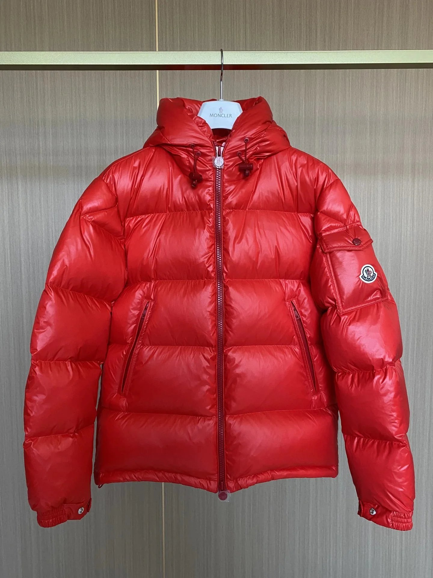 M-O-N-C-L-E-R fashion down jacket foto 5