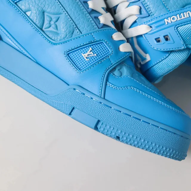 Louis Vuitton Sneakers Monogram Leather Low-Top product detail image 36