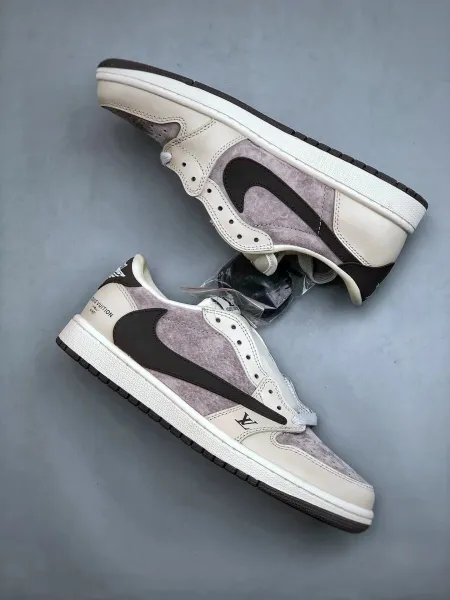 Louis Vuitton x Nike Air Force 1 Orange Monogram Sneakers - 12