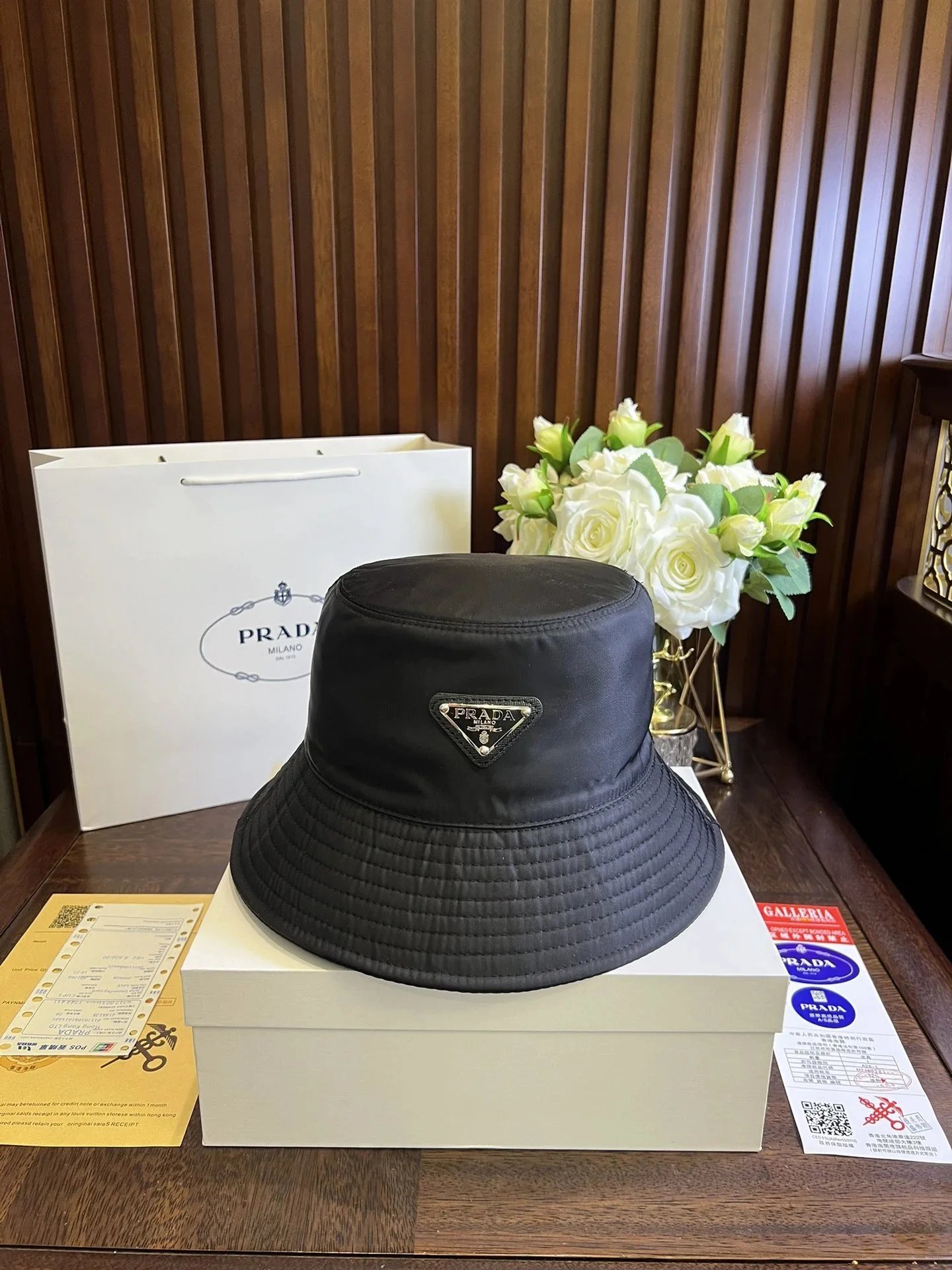 Prada Logo-Embellished Distressed White Bucket Hat - 35
