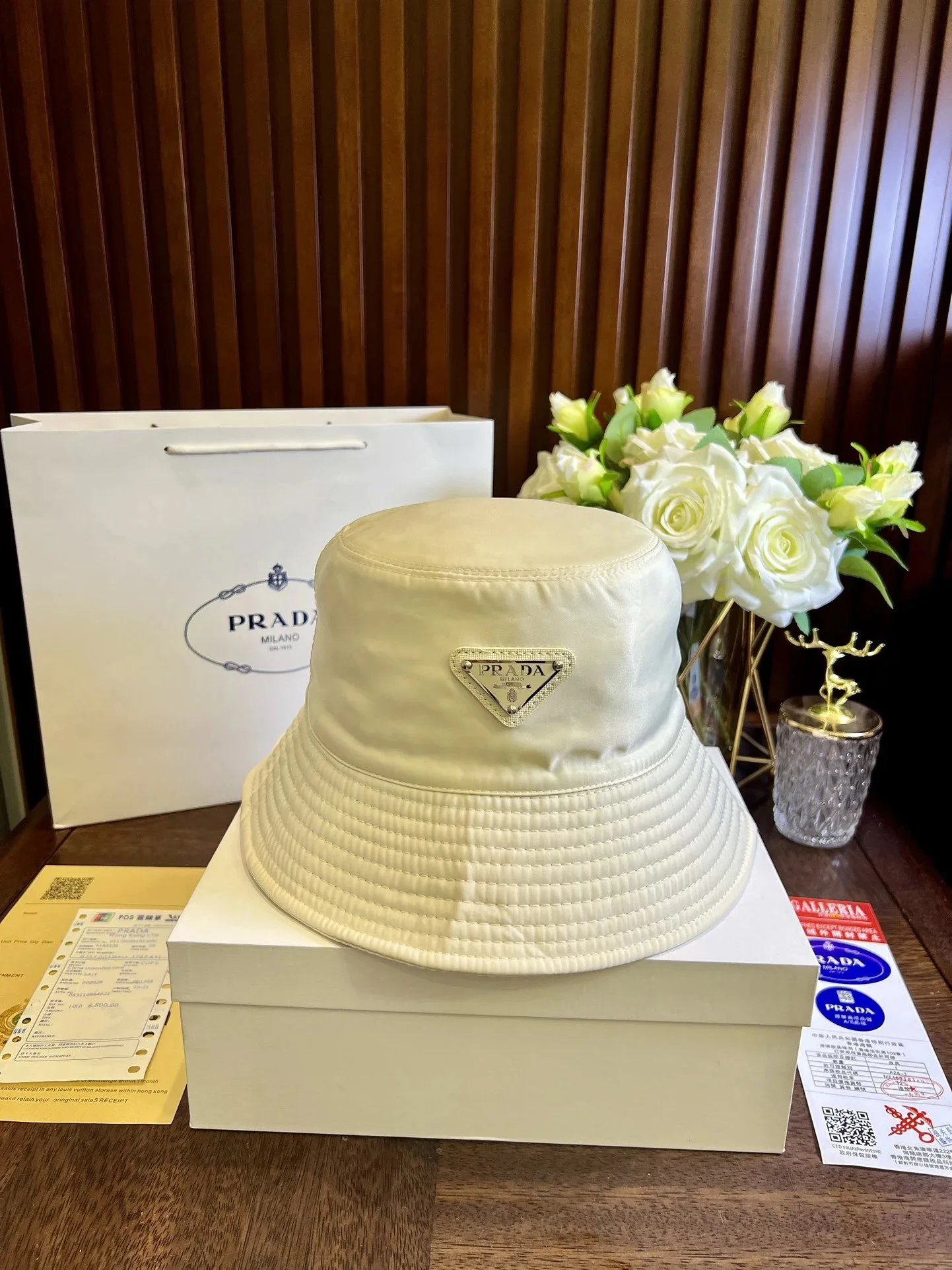 Prada Logo-Embellished Distressed White Bucket Hat - 33