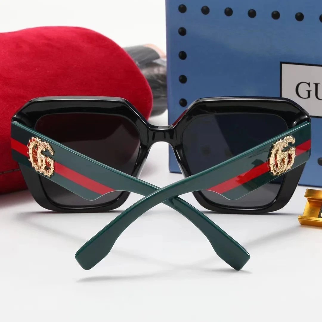 Gucci GG Marmont Oversized Square Sunglasses Black - 3