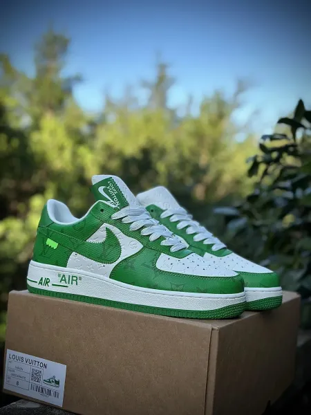Louis Vuitton x Nike Air Force 1 Low Green / White Sneakers - 1