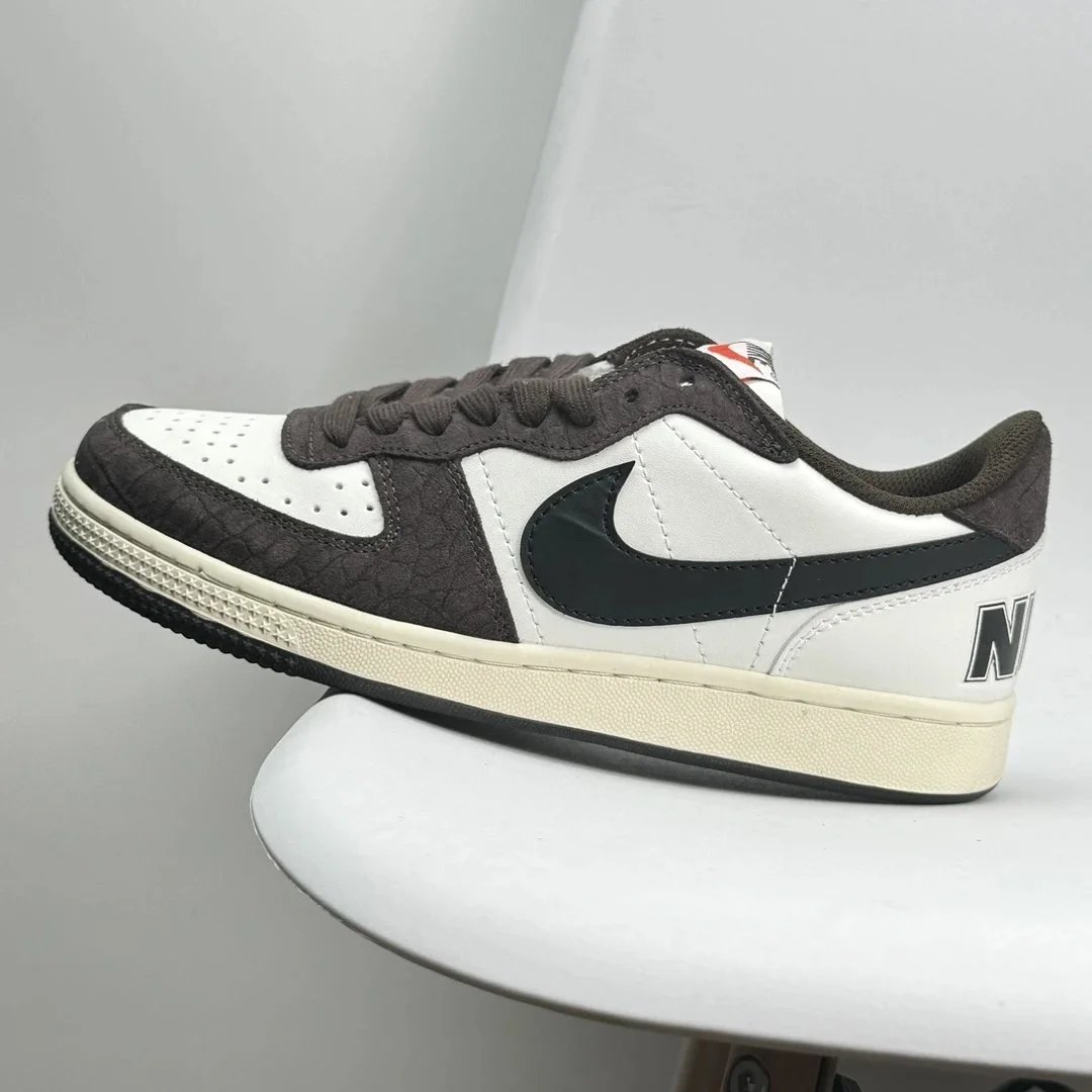 Nike SB Chron 2 White Yellow Sneakers Skateboard Shoes - 15
