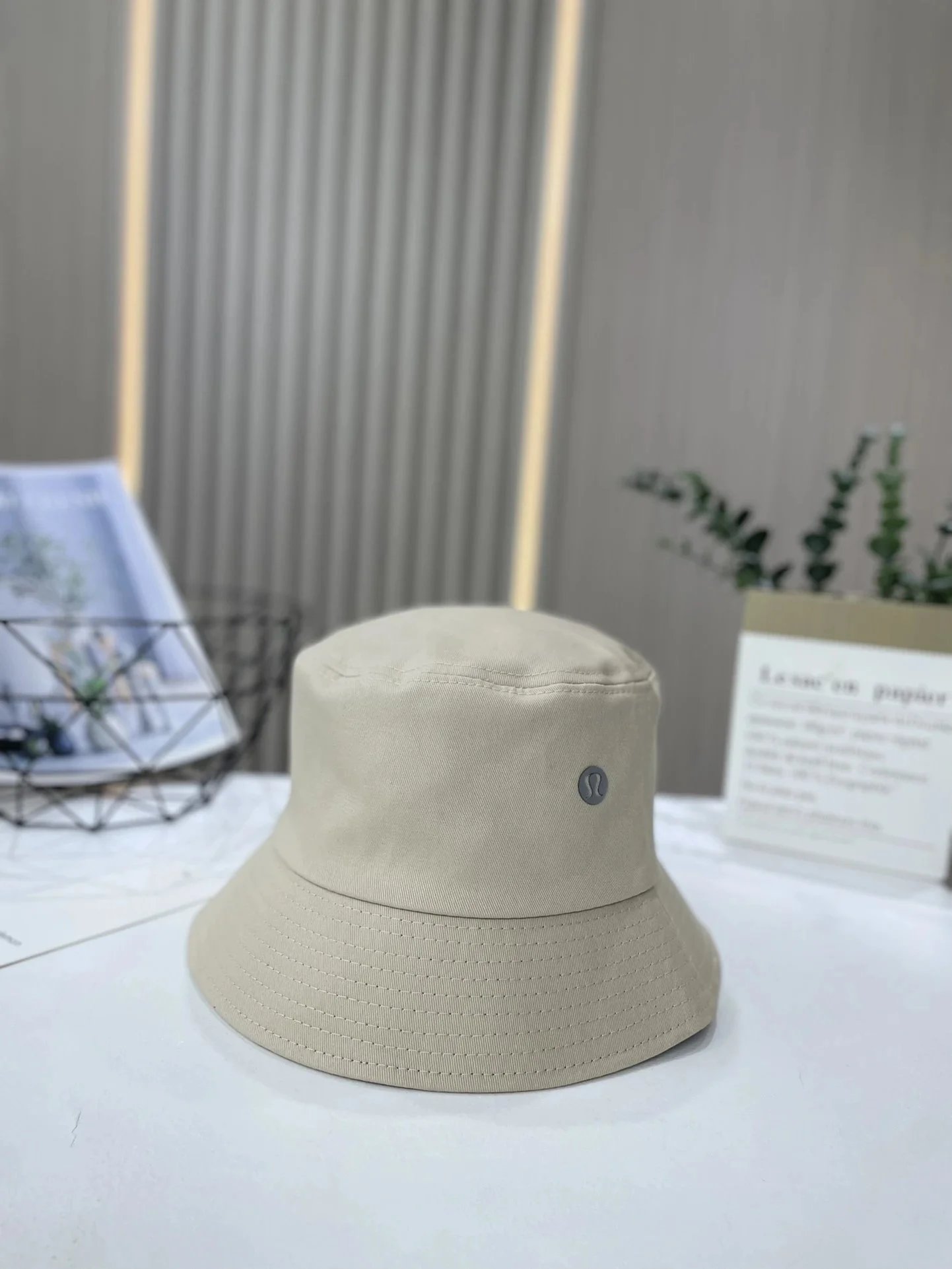 Prada Logo-Embellished Distressed White Bucket Hat - 22