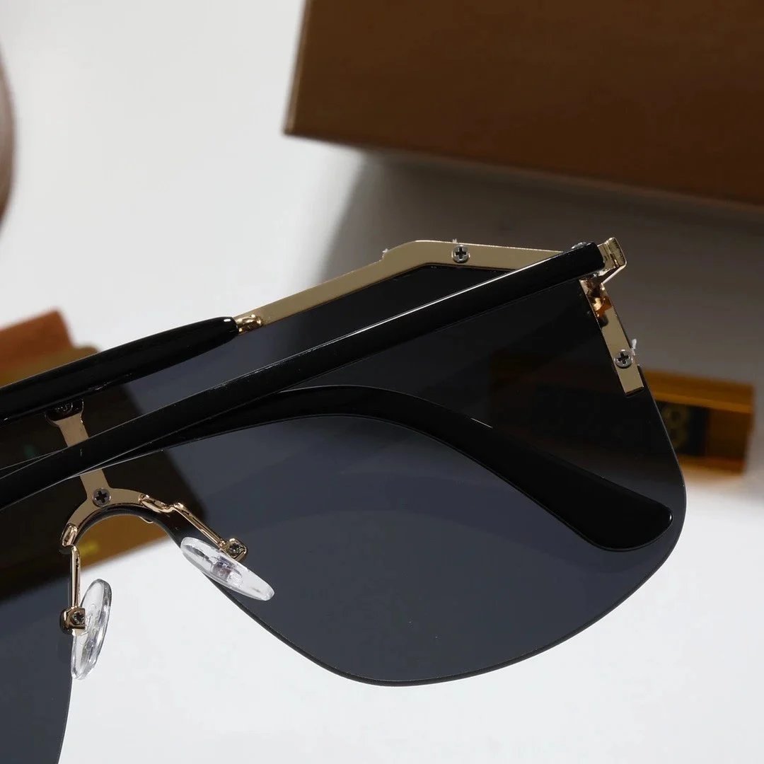 Gucci GG0941S Shield Sunglasses Red Gradient Gold Frame - 4