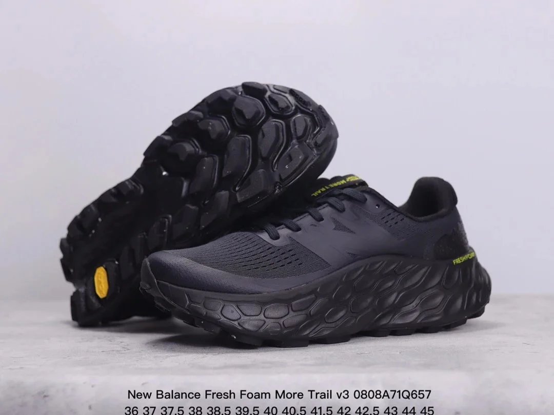 New Balance Fresh Foam More Trail v3 Black Neon Yellow Running Shoes - 7