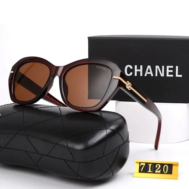 Chanel Eyewear Oversized square-frame sunglasses with chain-detail temples product detail image 24