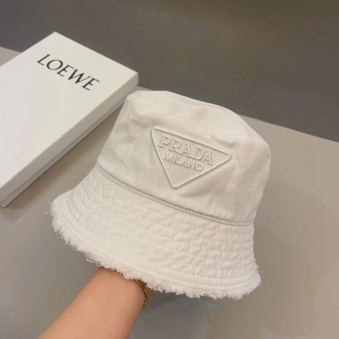 Prada Logo-Embellished Distressed White Bucket Hat - 39