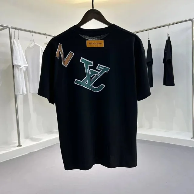 Louis Vuitton T-Shirts Graphic Logo product detail image 50