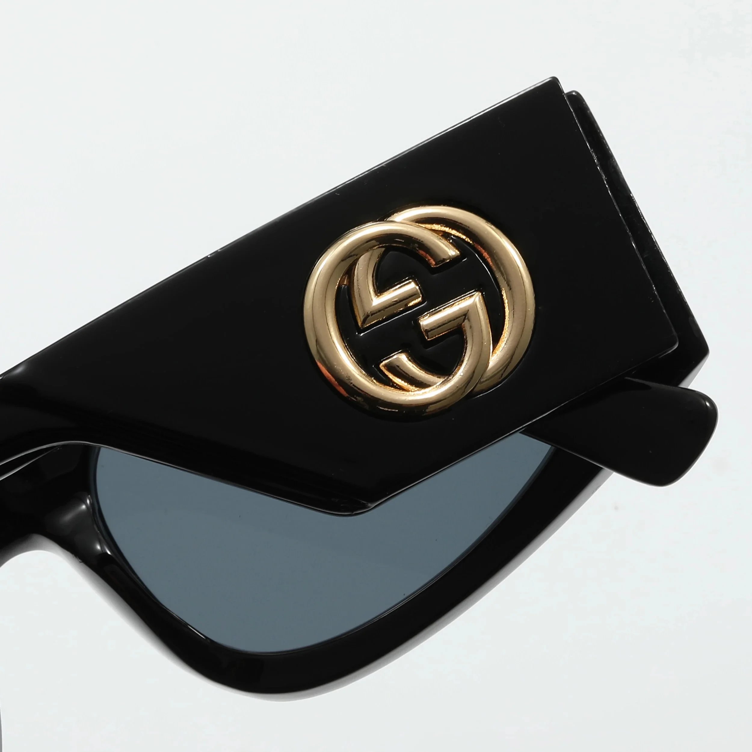 Gucci Square Frame Chain Detail Gradient Brown Sunglasses - 3