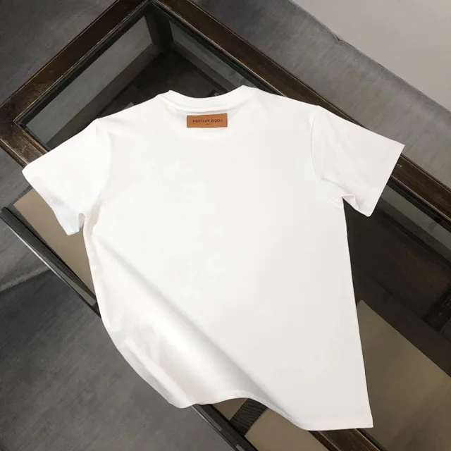 Louis Vuitton T-Shirts Graphic Logo product detail image 84