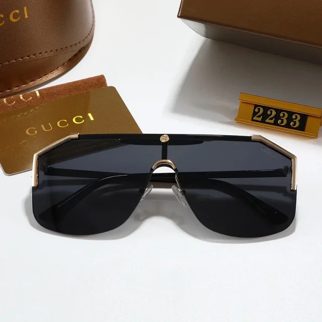 Gucci Eyewear Oversized aviator sunglasses with double-G bridge detail product detail image 2