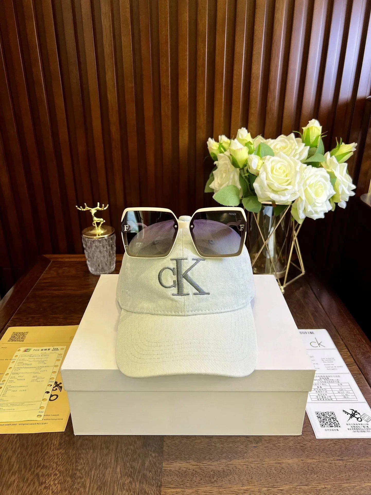 Celine Triomphe Logo Baseball Cap Beige with Sunglasses - 8