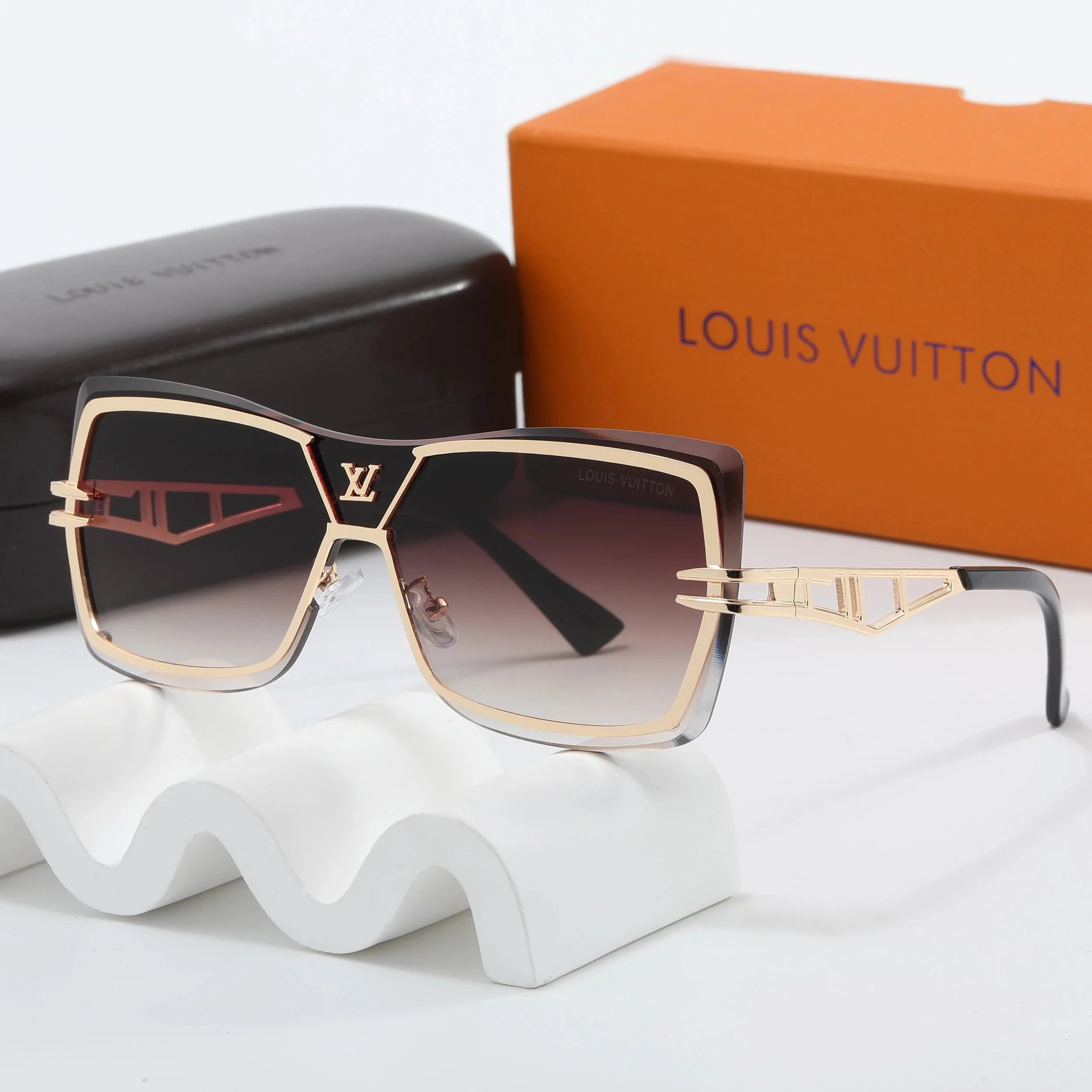 Louis Vuitton Aviator Sunglasses Black Gradient Lens - 7