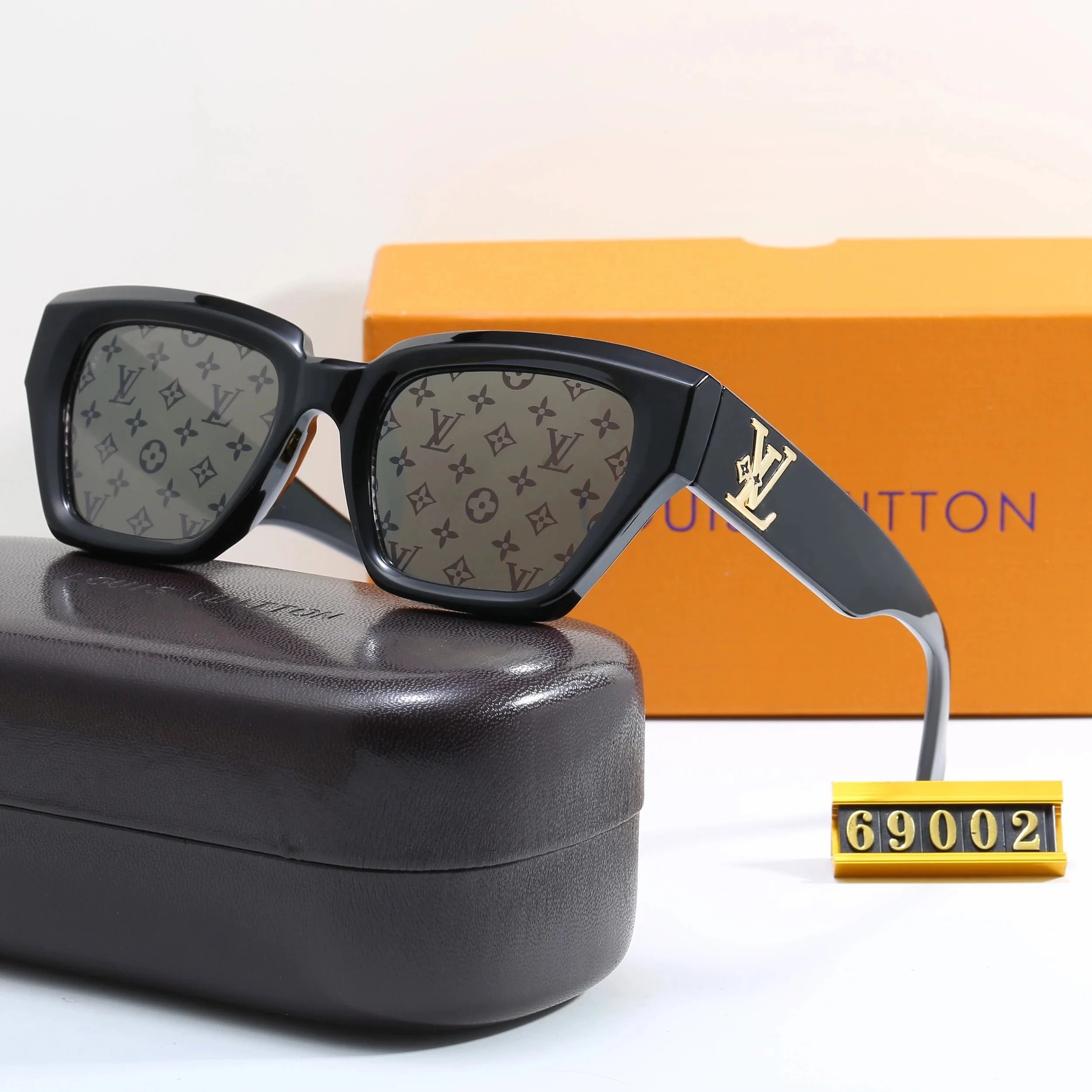 Louis Vuitton Shield Sunglasses Gradient Purple Gold Frame - 9