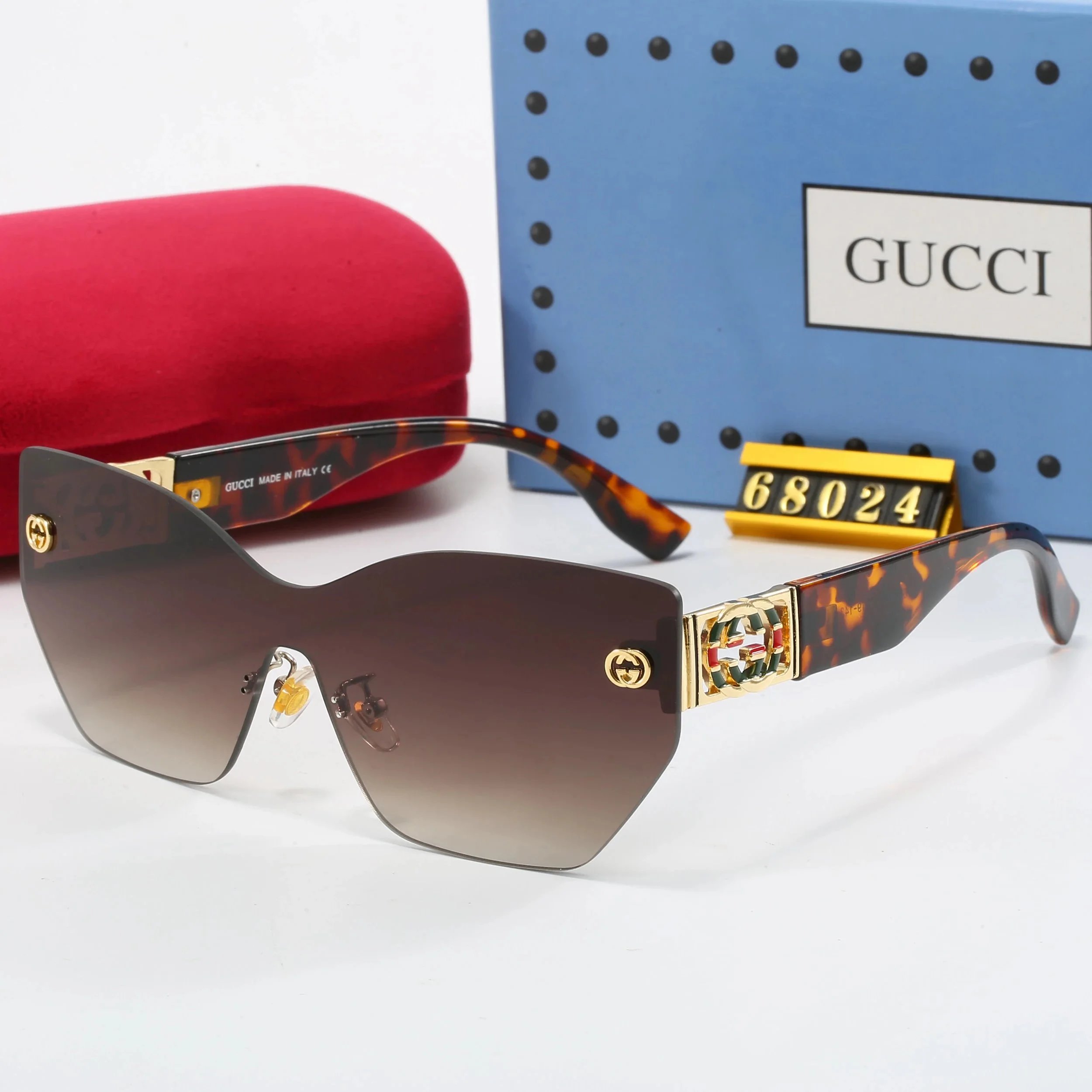 Gucci Eyewear Oversized shield sunglasses with GG monogram lenses image 4