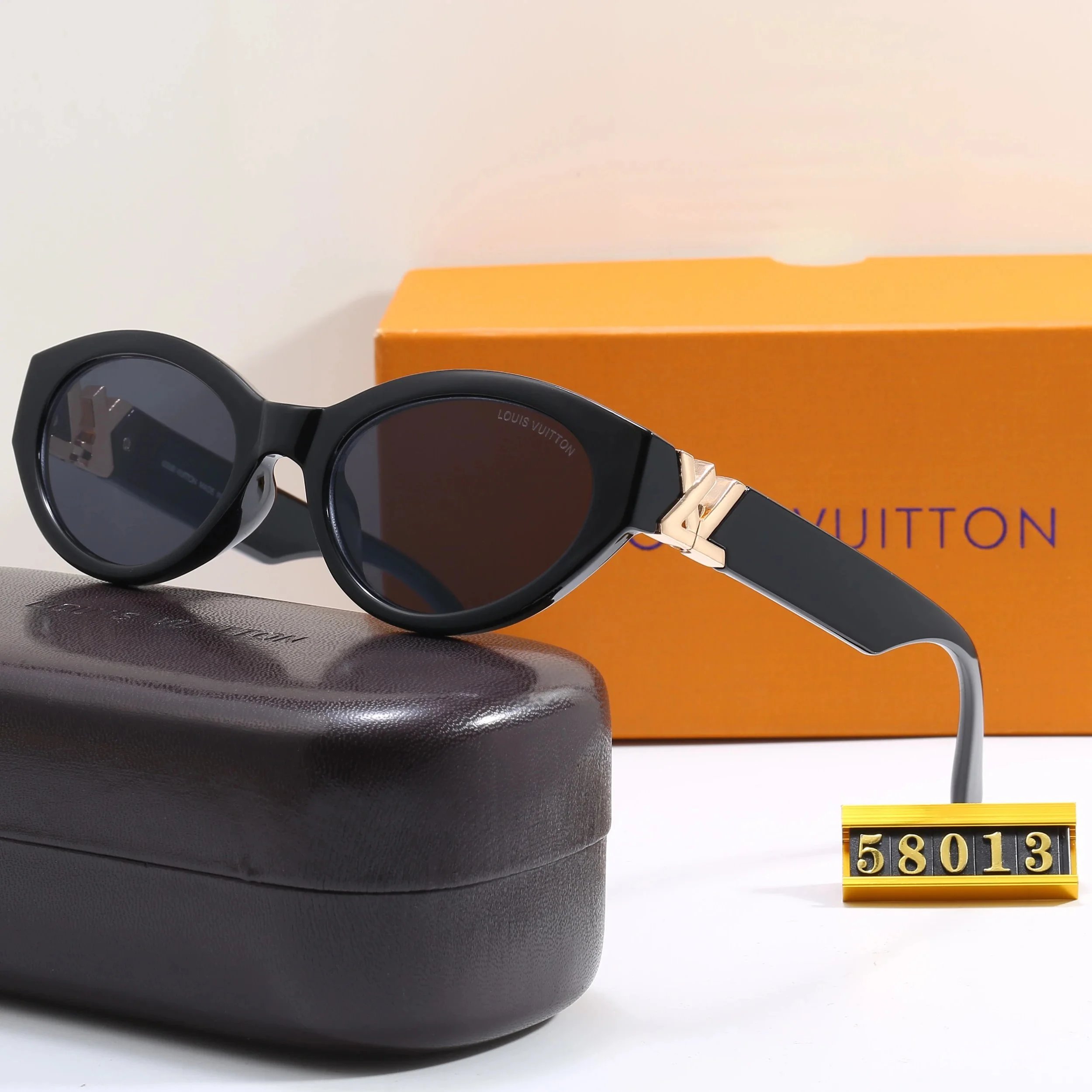 Louis Vuitton Shield Sunglasses Gradient Purple Gold Frame - 3