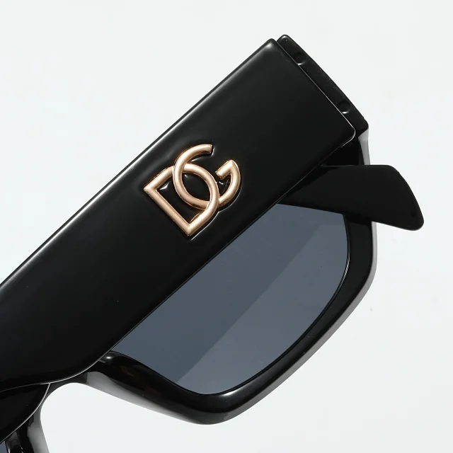Dolce & Gabbana Eyewear Square-frame sunglasses with DG logo temples product detail image 2