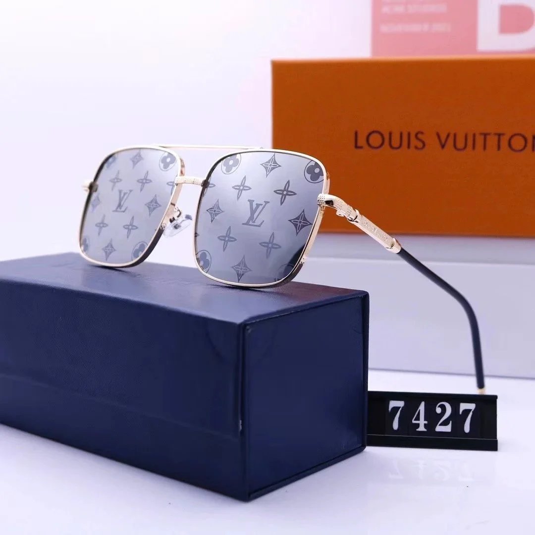 Louis Vuitton Square Aviator Sunglasses Gradient Brown Gold Frame - 6