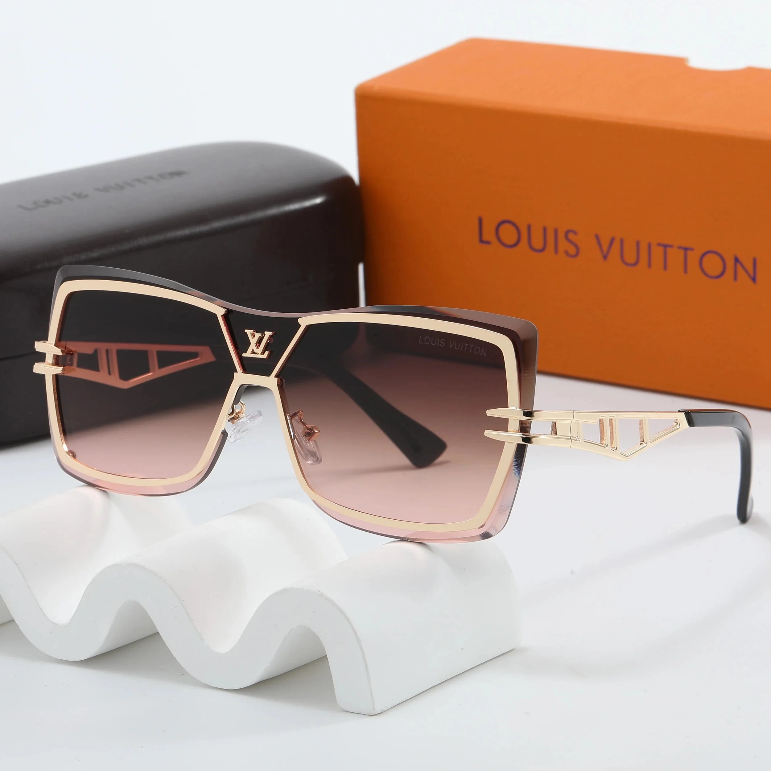 Louis Vuitton Aviator Sunglasses Black Gradient Lens - 8