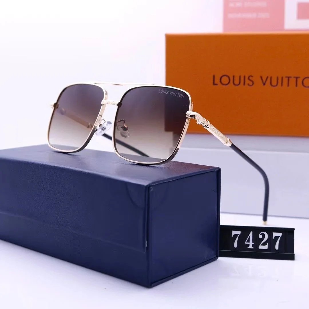 Louis Vuitton Square Aviator Sunglasses Gradient Brown Gold Frame - 3